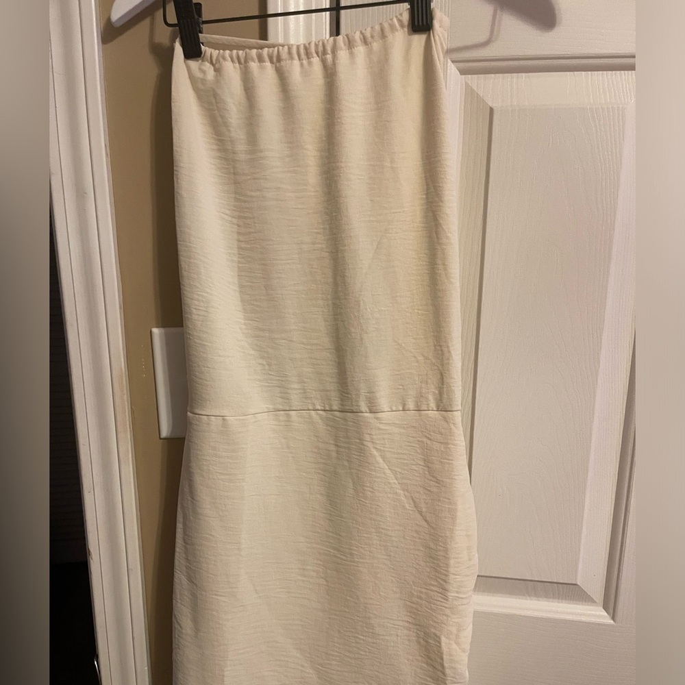 Forever 21 NWT Size M short dress halter super cute
